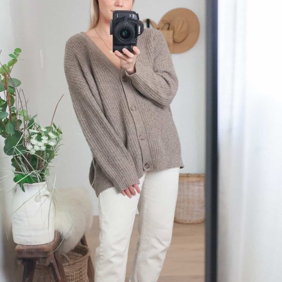 *SOLD* Jenni Kayne Cashmere Cocoon Cardigan in Taupe sz Small - Picture 3 of 7